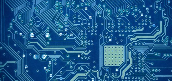 Печатная плата синяя