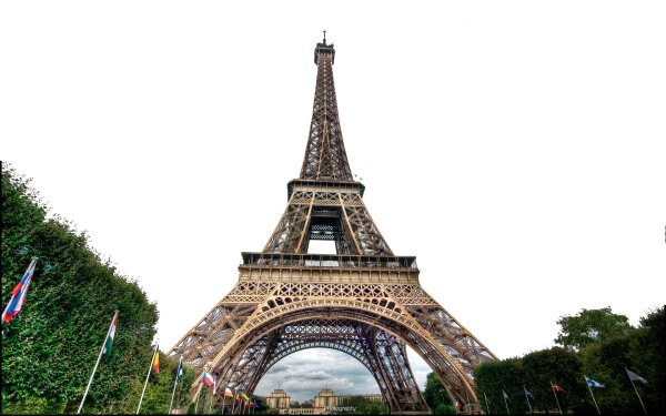 Париж на белом фоне