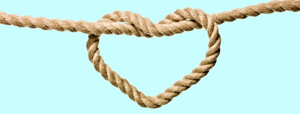 Канат на белом фоне