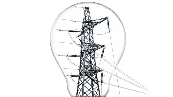 Линии электропередач на белом фоне