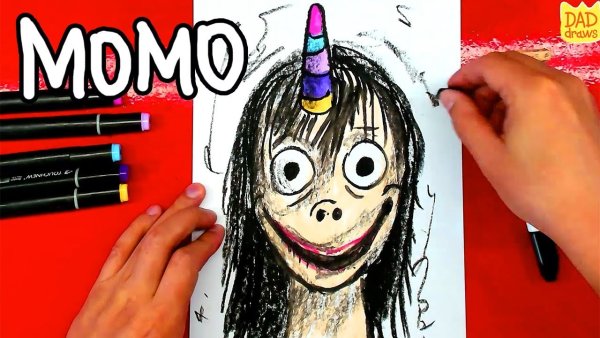 МОМО рисунок карандашом