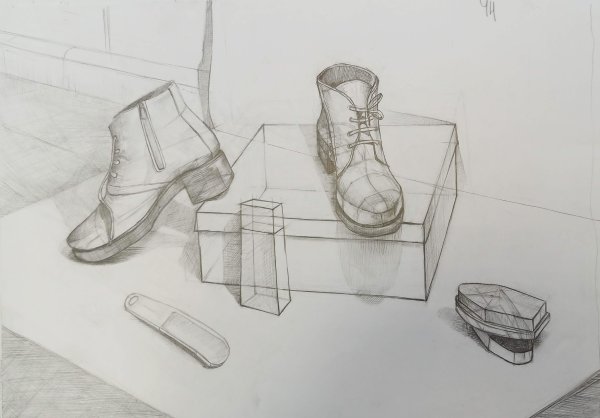 Натюрморт с ботинками карандашом