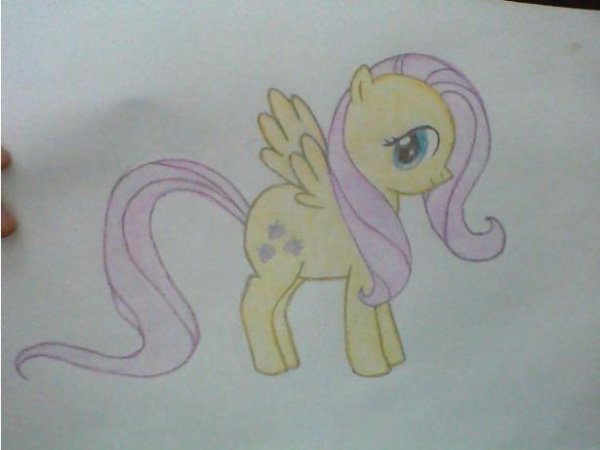 Пони Флаттершай карандашом