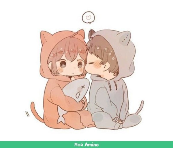 Чибики обнимаются