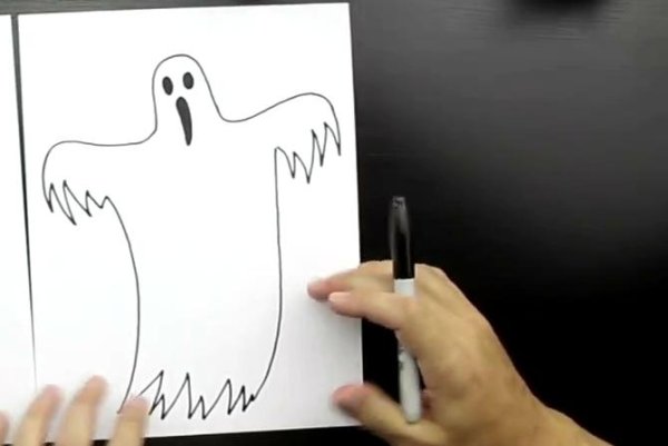 Приведение карандашом на Хэллоуин