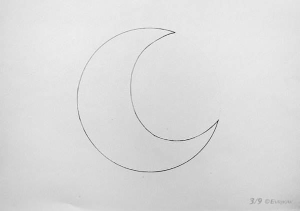 Полумесяц карандашом