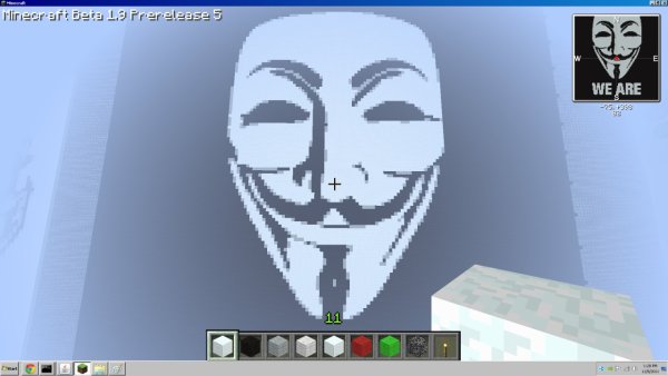 Пиксельная маска Анонимуса