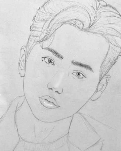 Ли Чон сок нарисованный карандашом