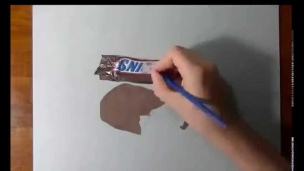 Сникерс карандашом