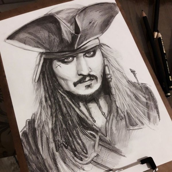 Джек Воробей рисунок цветными карандашами