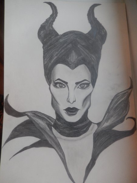 Малефисента рисунок