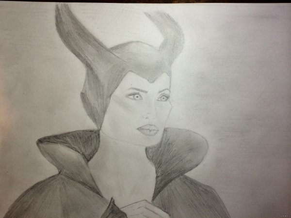Малефисента зарисовка