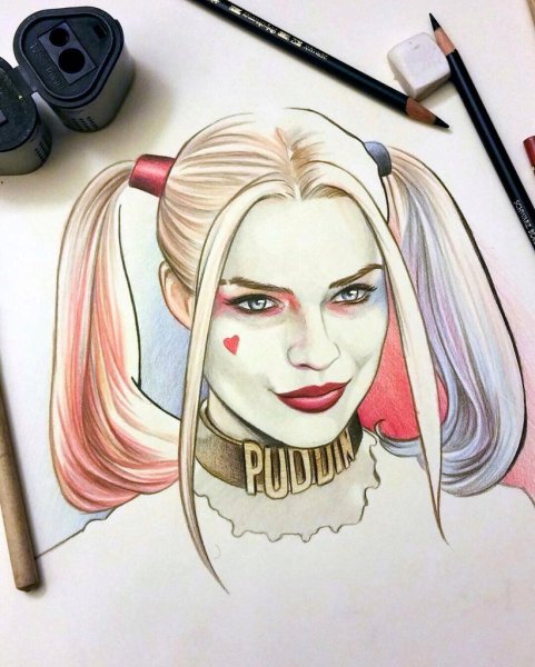 Нарисовать портрет Харли Квинн