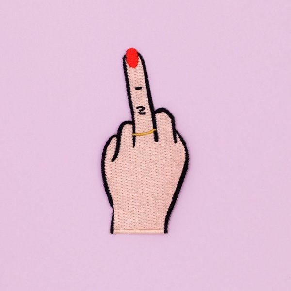 Средний палец