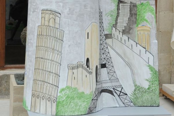 Девичья башня Баку рисунок