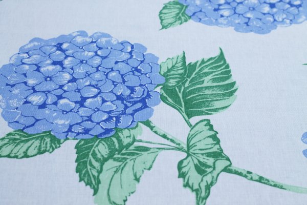 Ткань льняная гортензия