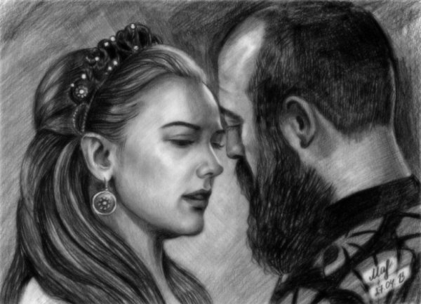 Портрет Хюррем Султан карандашом