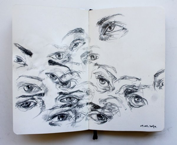 Скетчбук глаза