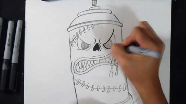 Простые граффити баллончиком