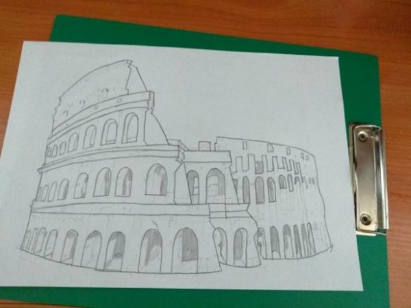 Нарисовать Колизей карандашом