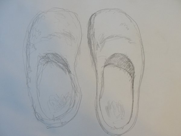 Нарисовать тапочки карандашом