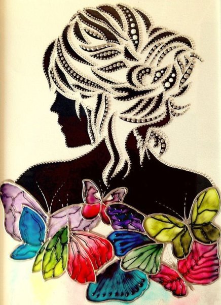 Силует девушки с бабочками