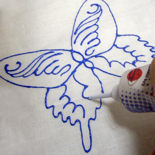 Трафареты на ткани акриловыми красками