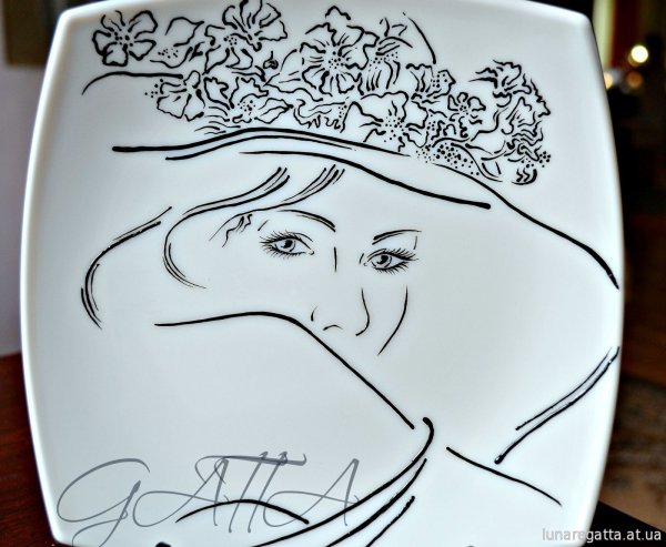 Рисование контуром по бумаге