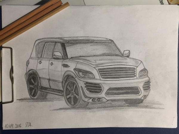 Срисовать Инфинити машины карандашом