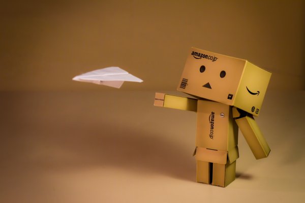 Человечек из коробок