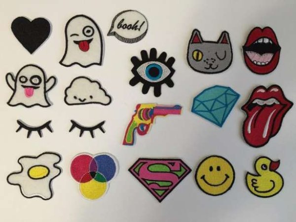 Легкие рисунки для значков