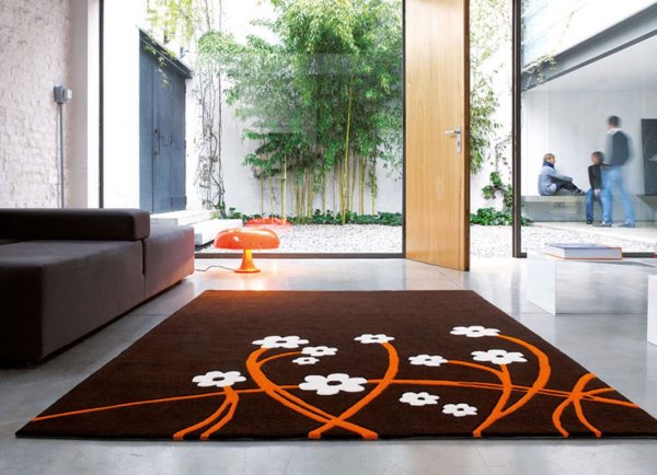 Ковер на ламинат