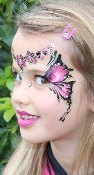 Красивый аквагрим