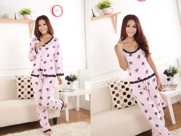 Пижама из хлопчатобумажной ткани