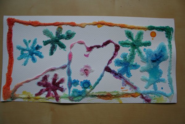 Рисование солью в детском саду