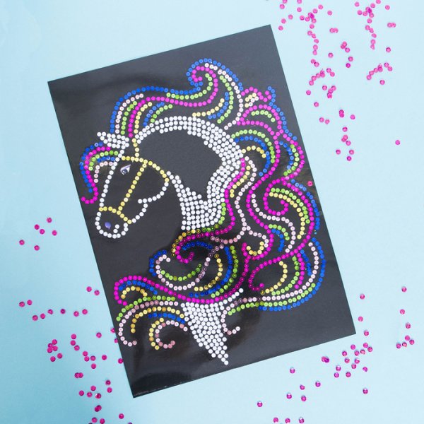 Аппликация из блесток