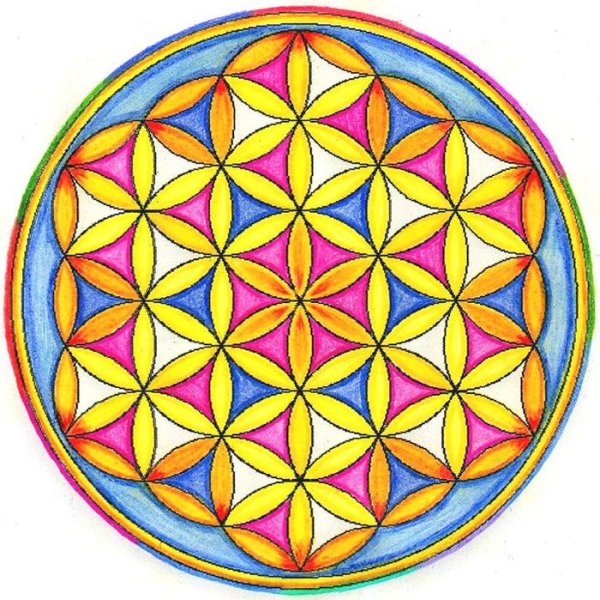 Геометрический орнамент в круге