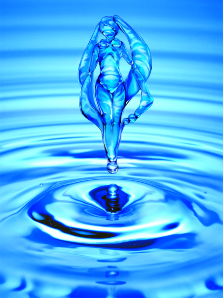 Фигуры из воды