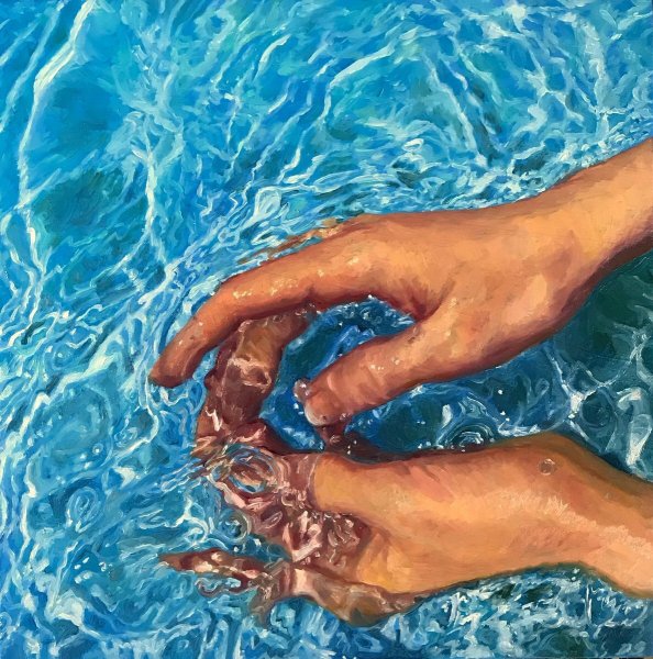 Рука из воды