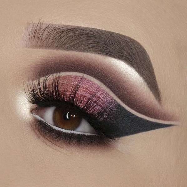 Тени на веках макияж