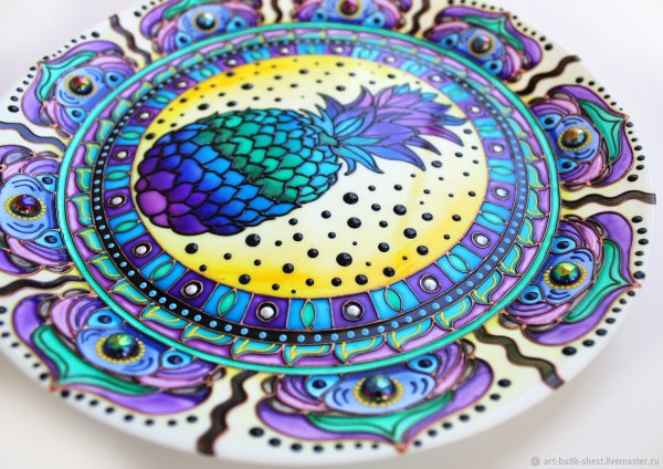 Расписные тарелки