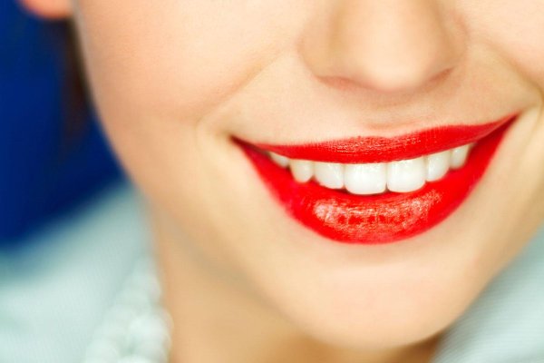 Улыбающиеся губы