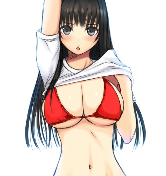 Аниме приподнимает футболку