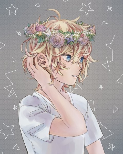 Кун с венком на голове