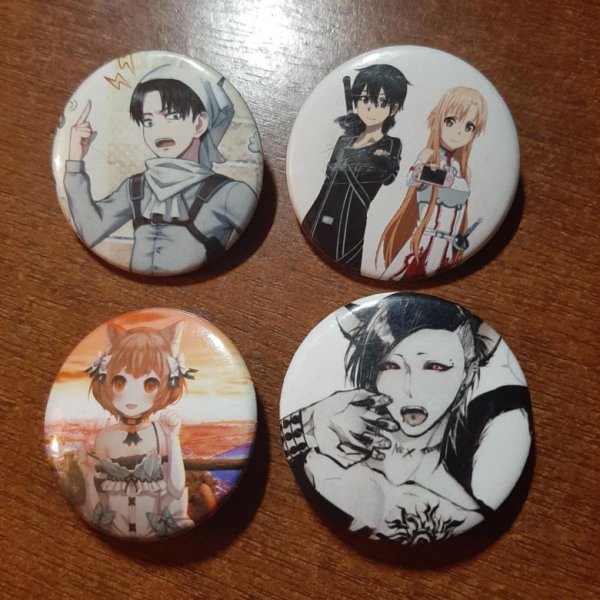 Значки из аниме Токийский гуль