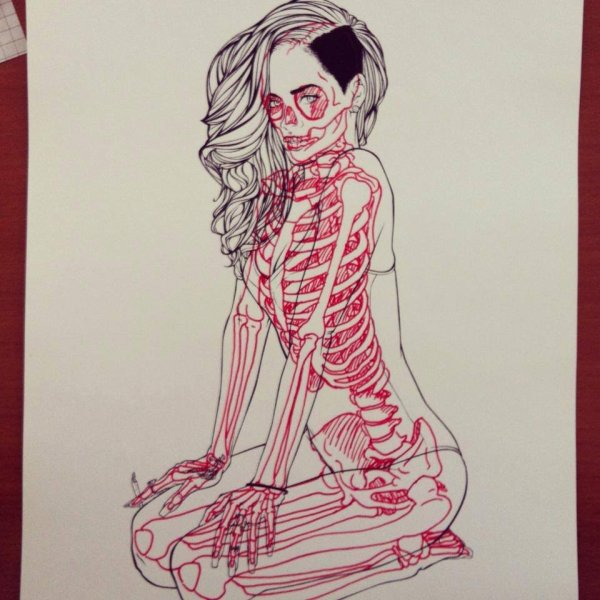 Человек наполовину скелет