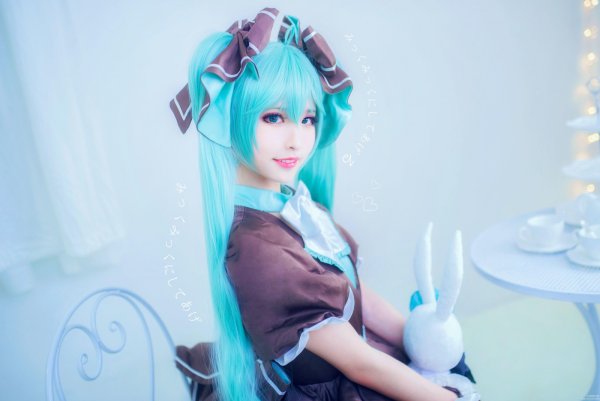 Косплей аниме Мику Хатсуне