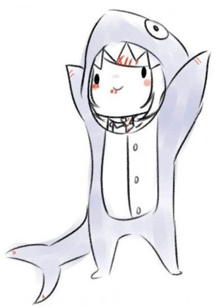 Тян в костюме акулы