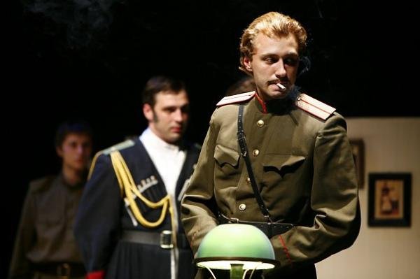 Михаил Булгаков "дни Турбиных"