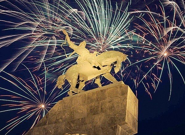 С днём города с днём Салавата Юлаева